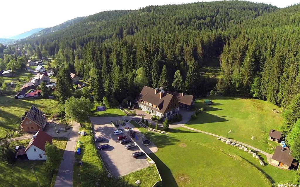 Hotel Perla Jizery Josefŭv Dŭl Kültér fotó
