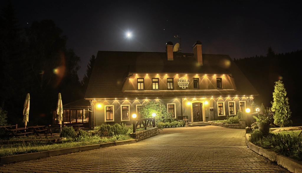 Hotel Perla Jizery Josefŭv Dŭl Kültér fotó