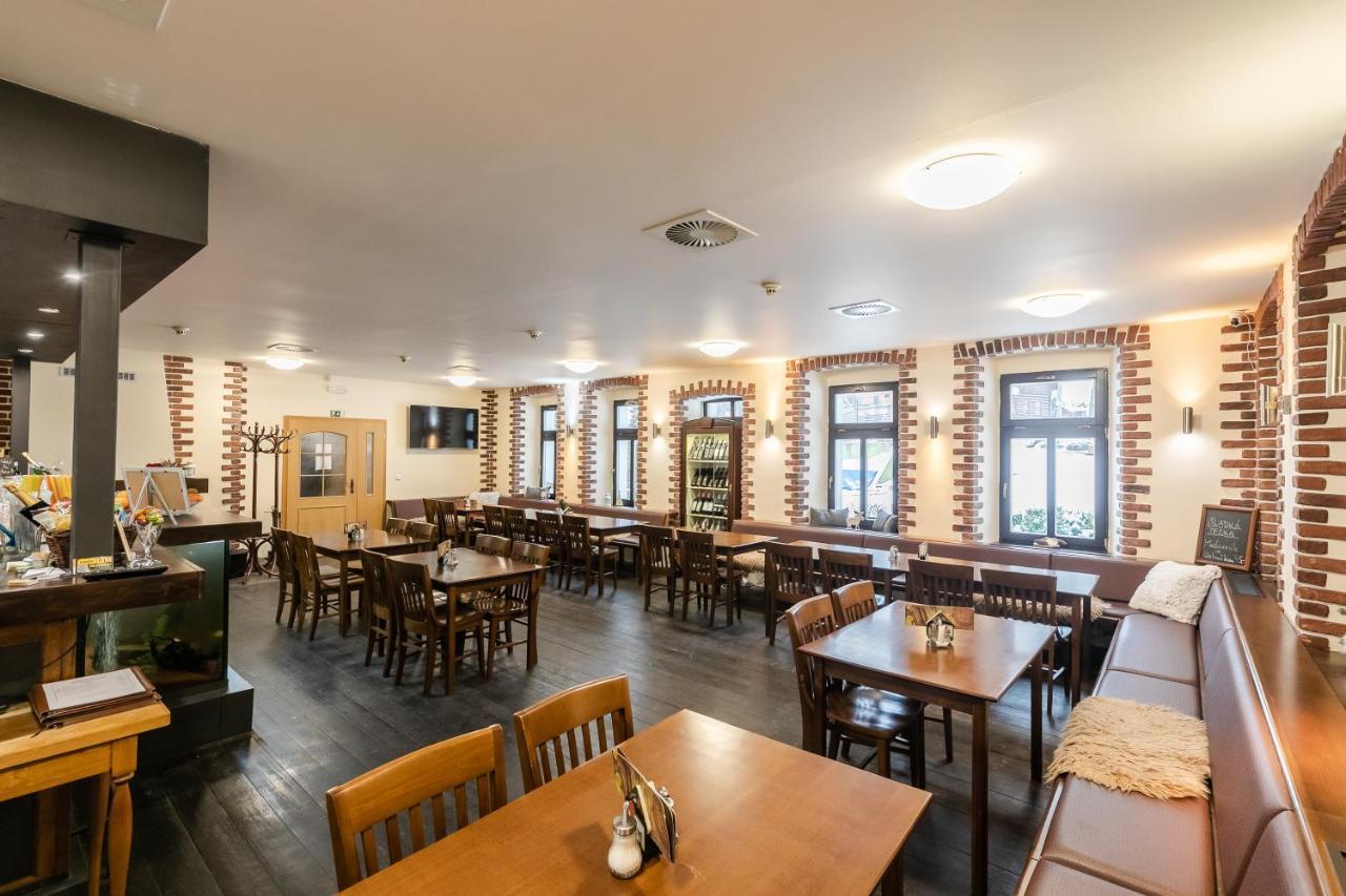 Hotel Perla Jizery Josefŭv Dŭl Kültér fotó