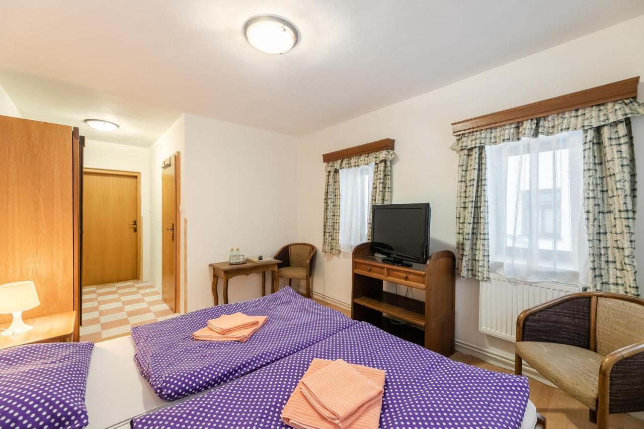 Hotel Perla Jizery Josefŭv Dŭl Kültér fotó
