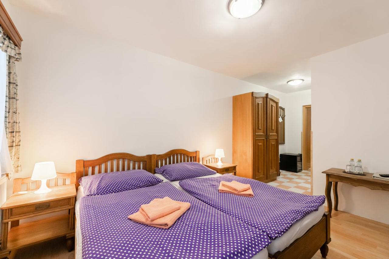 Hotel Perla Jizery Josefŭv Dŭl Kültér fotó