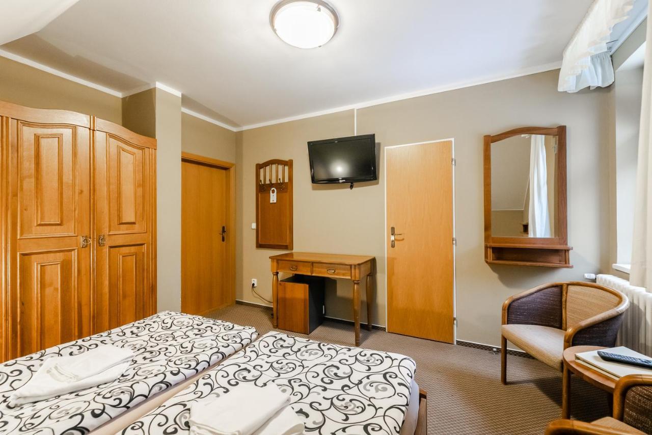 Hotel Perla Jizery Josefŭv Dŭl Kültér fotó