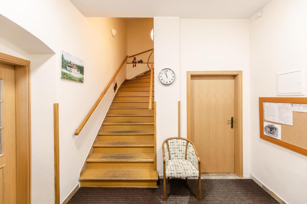 Hotel Perla Jizery Josefŭv Dŭl Kültér fotó