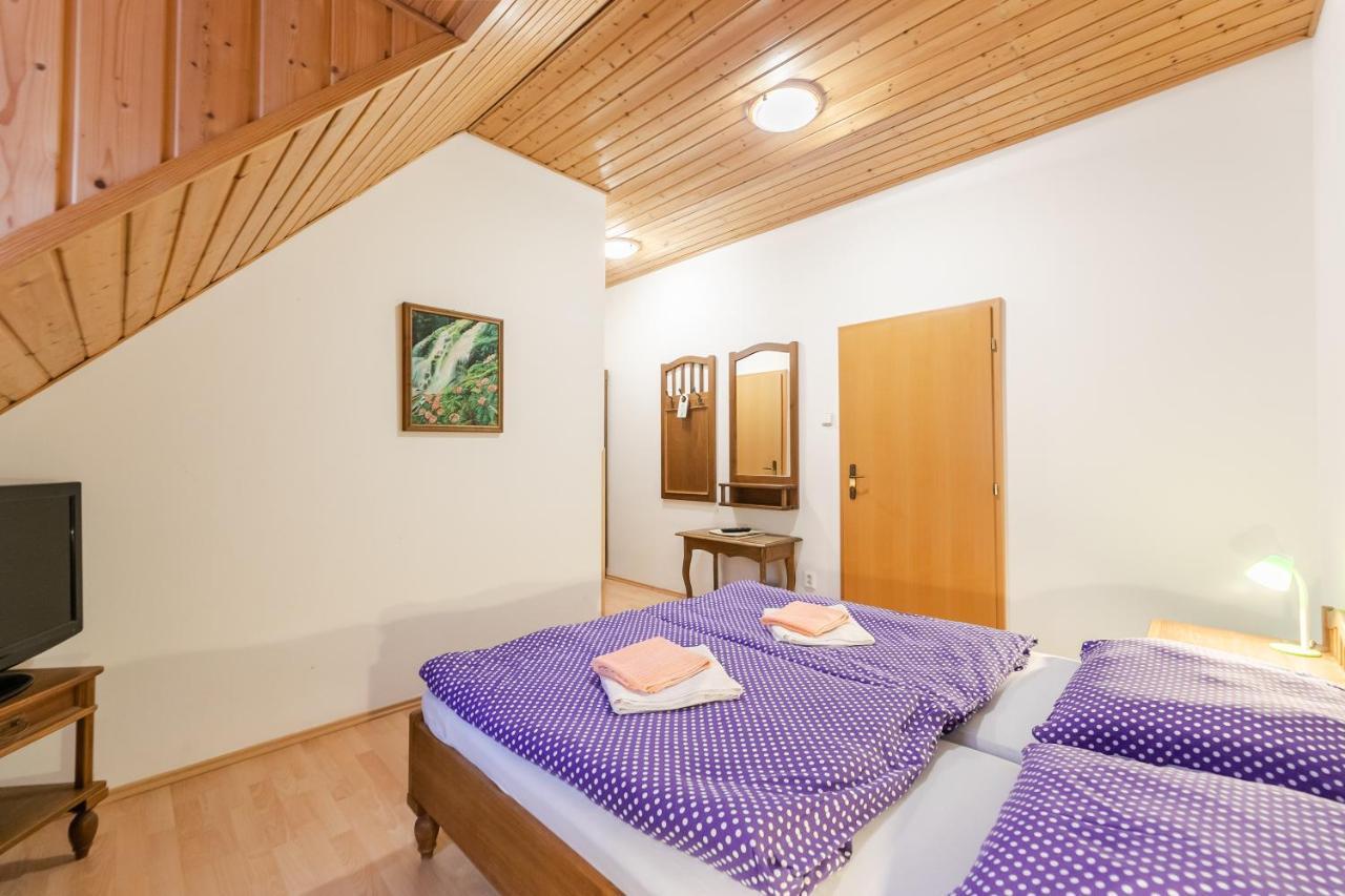 Hotel Perla Jizery Josefŭv Dŭl Kültér fotó