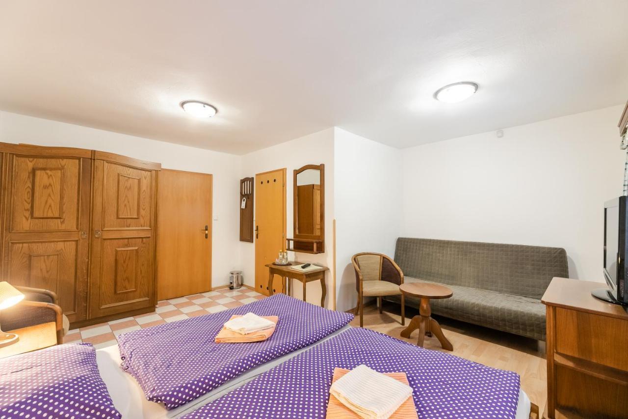 Hotel Perla Jizery Josefŭv Dŭl Kültér fotó