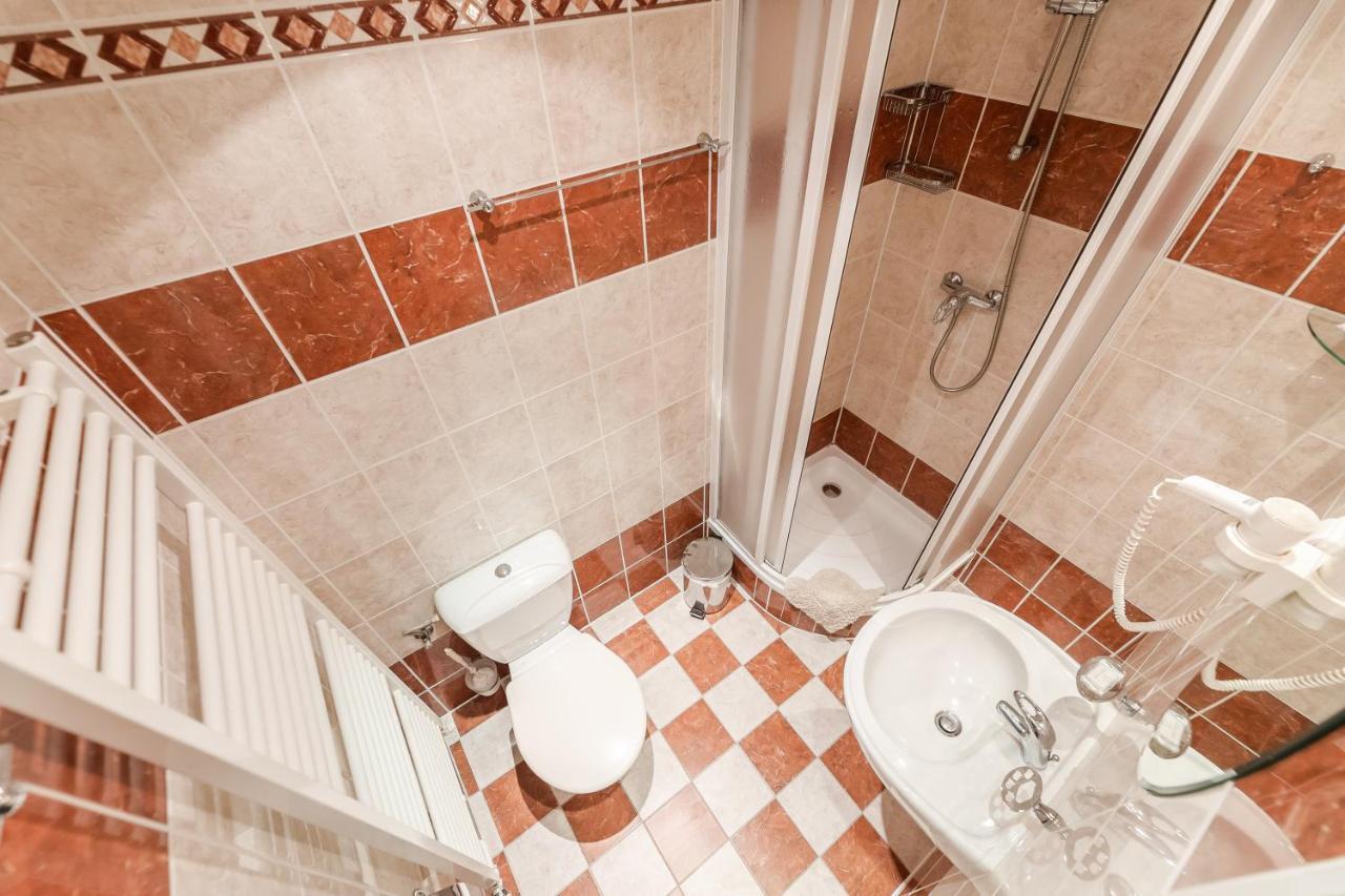 Hotel Perla Jizery Josefŭv Dŭl Kültér fotó
